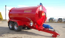 ST3000 Slurry Tanker - This addition to our slurry tanker range can hold 3000 gallons and has a tandem axle set-up.