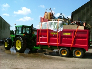 A well loaded QM/8 Monocoque Trailer