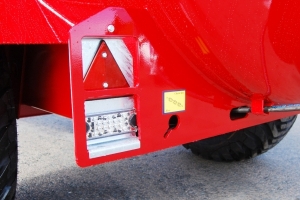 ST/1800 Slurry Tanker LED Lights