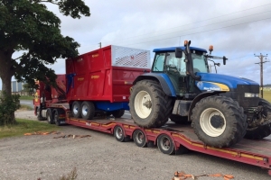 QM/1200SS Silage Trailer Delivery