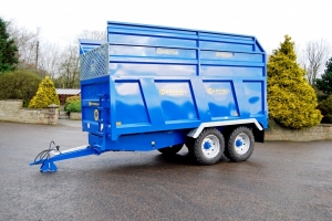 QM/11 Silage Trailer - Side View