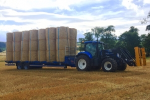 Old & New BC/32 Bale Trailers