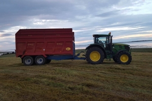Craig Harkness' Silage Trailer
