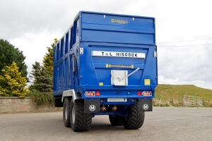 QM/1600 Silage - Rear View