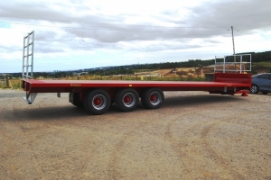 BC/34 Tri-axle Bale Trailer