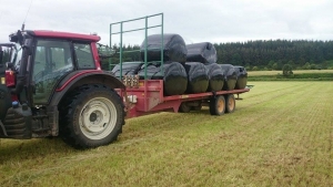 Andrew Hogg's Marshall Bale Trailer