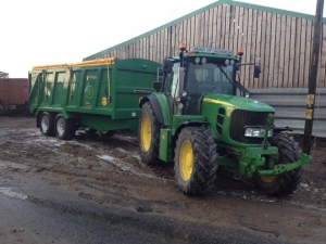 Mains of Allambuie's Marshall QM Grain Trailer