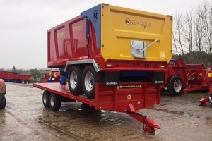 Bespoke QM/1200 c/w Yellow Rear Door