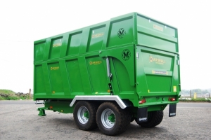 QM/1400 Silage Trailer Side