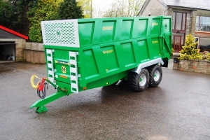 John Deere Green QM/14 Silage Trailer