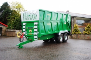 John Deere Green QM/14 Silage Trailer