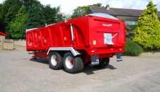 QM16 - Rollover Cover, 560-45x22.5 Wheels