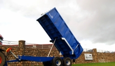 QM1800